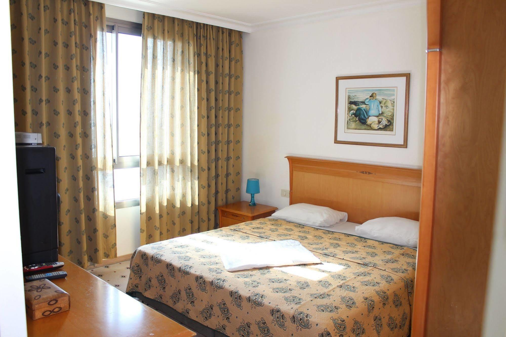 Haifa Almog Vip Hotel Sea View Apartments Экстерьер фото